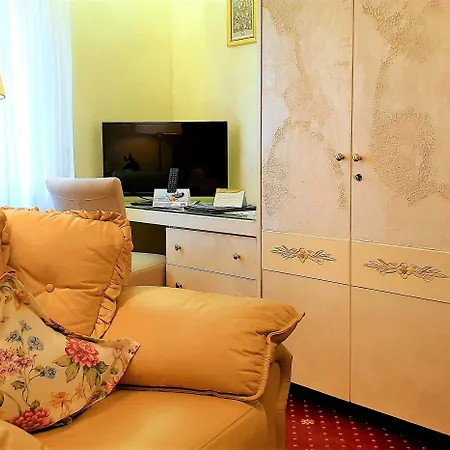 Krone Igelsberg Hotel 4*